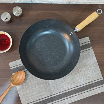 Femora Carbon Steel Wok 30CM with Wooden Handle, 3 Layer Non-Stick Coating Wok, Black, Pack of 1