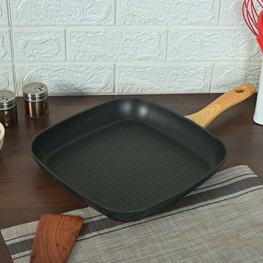 Femora Forged Aluminum Non-Stick 28 CM Square Grillpan with Wood Finish Handle, Induction & Gas Ready, Pack of 1