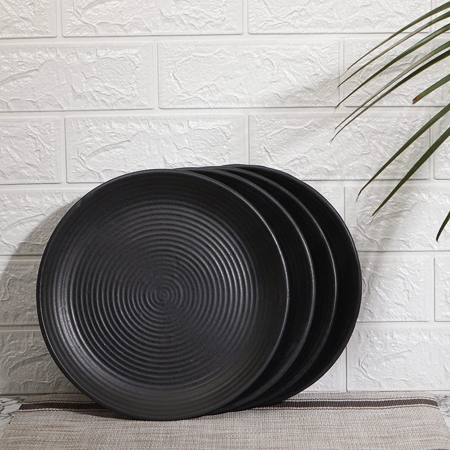 Handmade Solid Ceramic Dining Plate, 10 In, Black (Set of 4, Dishwasher Safe)